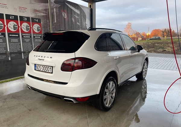 Porsche Cayenne cena 89999 przebieg: 241000, rok produkcji 2012 z Przemyśl małe 497